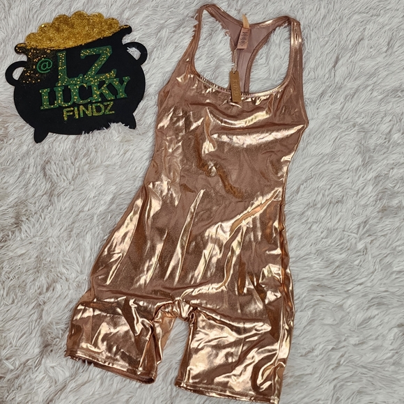 SKIMS METALLIC SWIM CYCLE SUIT/NWT / Champagne color - Picture 8 of 14